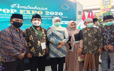 EXPO OPOP, KUE LAPIS SUWEG GENGGONG BIKIN PENASARAN PENGUNJUNG